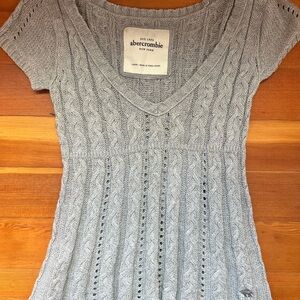 Abercrombie Gray babydoll top
